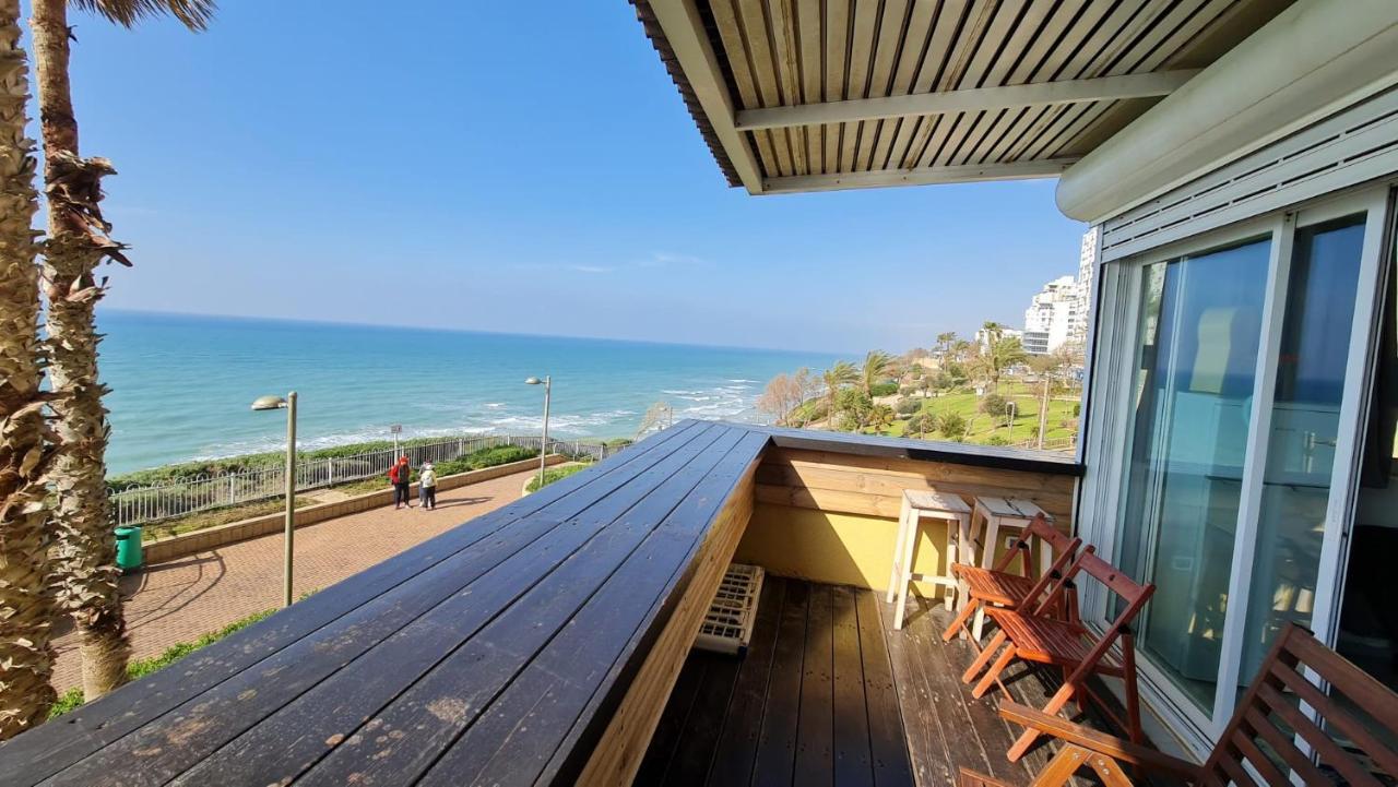 Magic On The Sea-Suites With A Private Jacuzzi And A Private Sea View Netanya Exterior foto