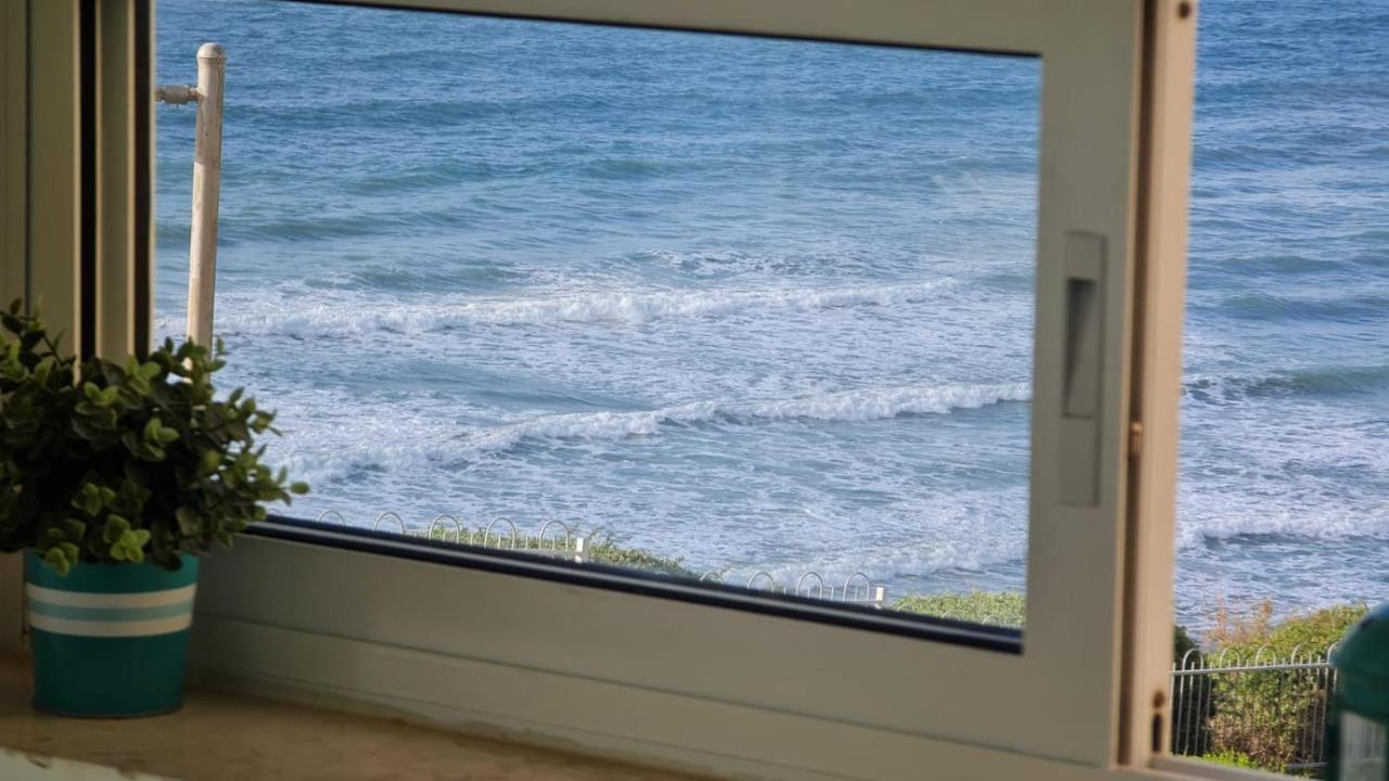 Magic On The Sea-Suites With A Private Jacuzzi And A Private Sea View Netanya Exterior foto